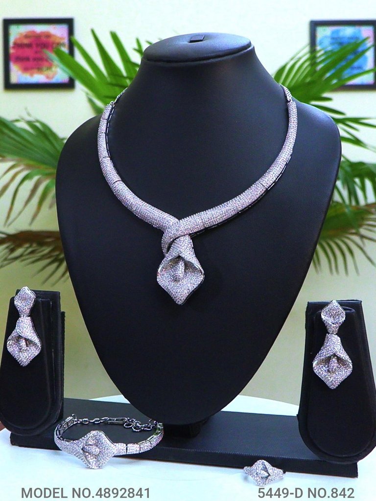 Collar Necklaces — CZ Jewelry Sets Online USA | Amaara World