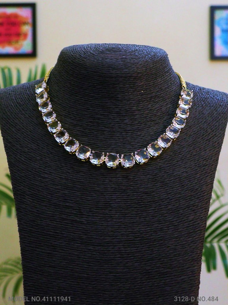 Be a Showstopper in your Party ! - View 2 - Amaara World
