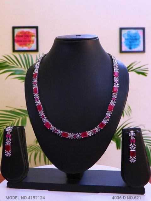 Traditional Necklace Set - 4192124