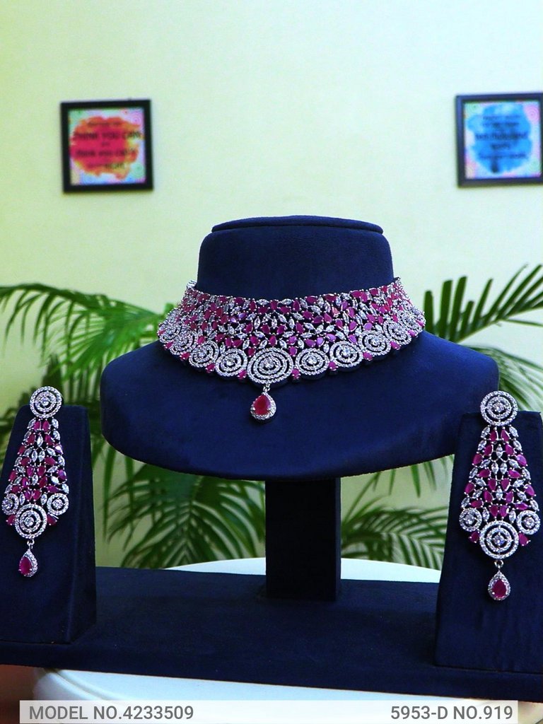 Fine Fashion Jewelry Set