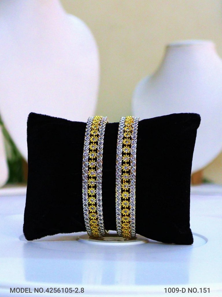 Luxury Line Bangles - Amaara World USA - SKU 4256105