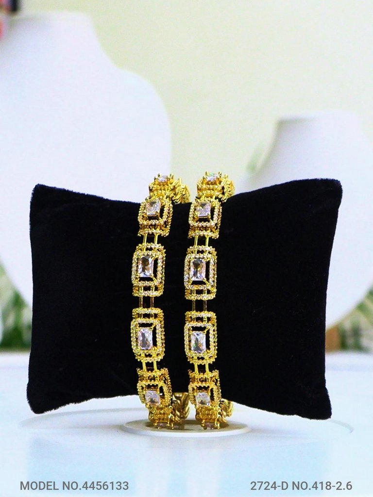 Bling Star Bangles - Amaara World USA - SKU 4456133