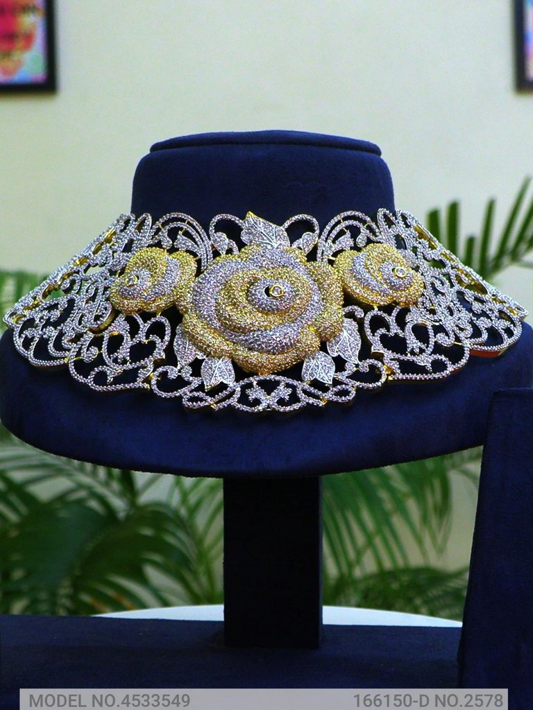 Imitaion Diamond looking Jewelry Set