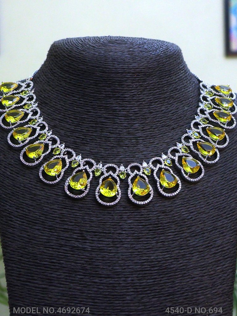 Art Jewelry - View 2