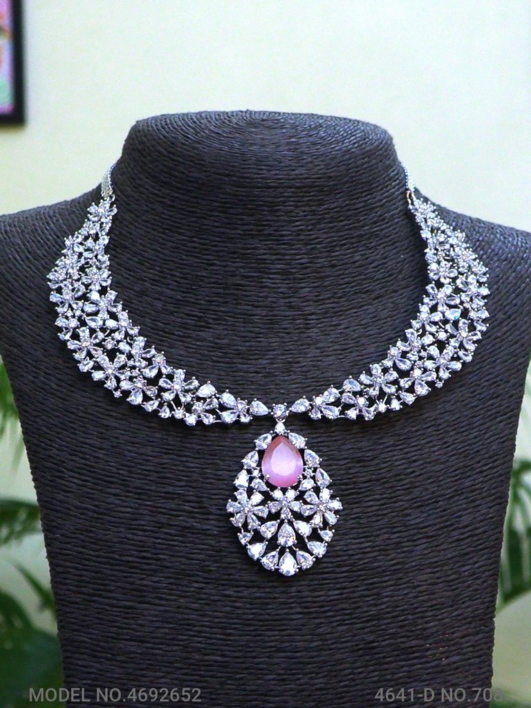 Western Necklace set - View 2