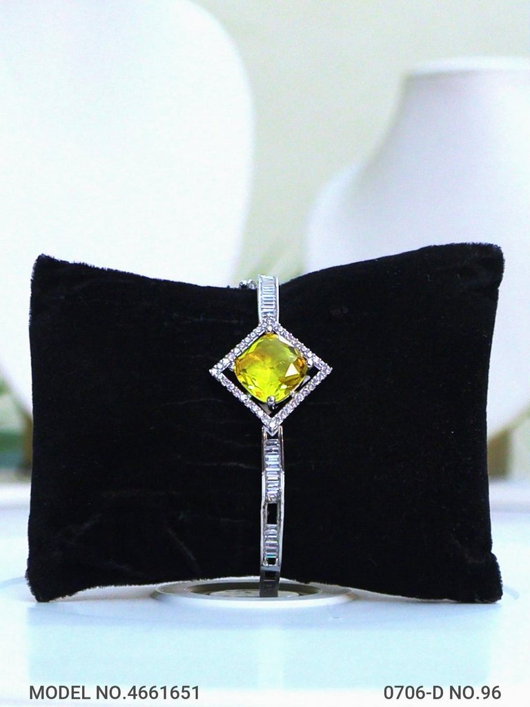 Luxury Line Bracelet - Amaara World USA - SKU 4661651