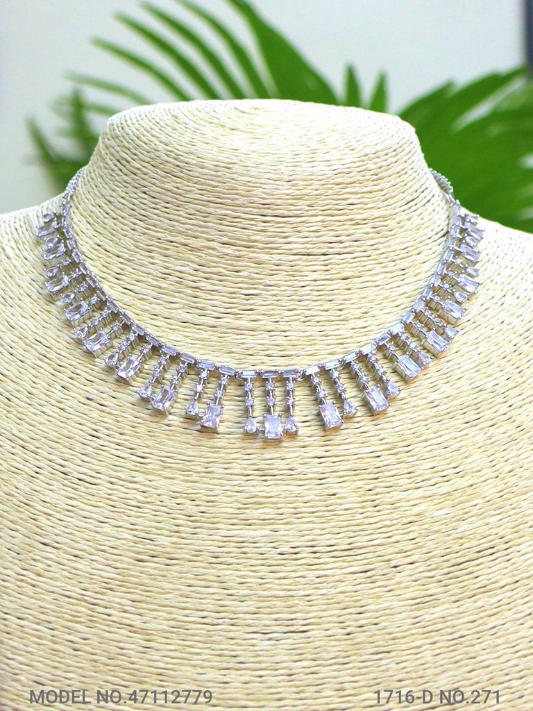 A necklace Set for all Occasions ! - View 2