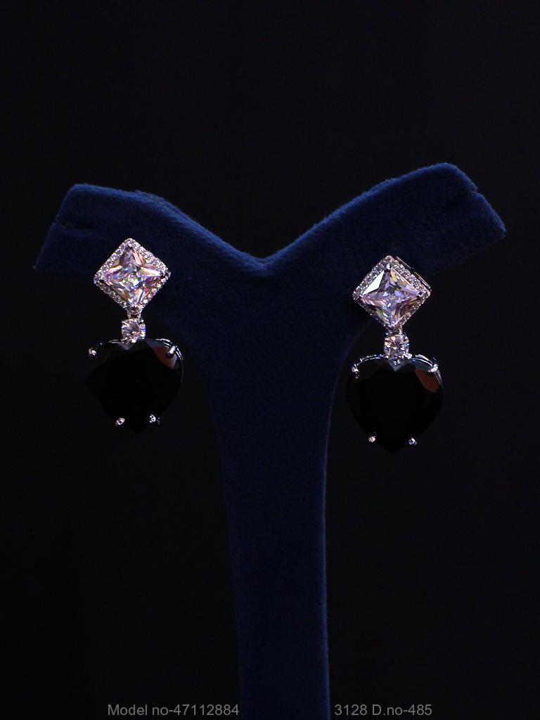Wedding Jewelry for Trendy Women - View 3