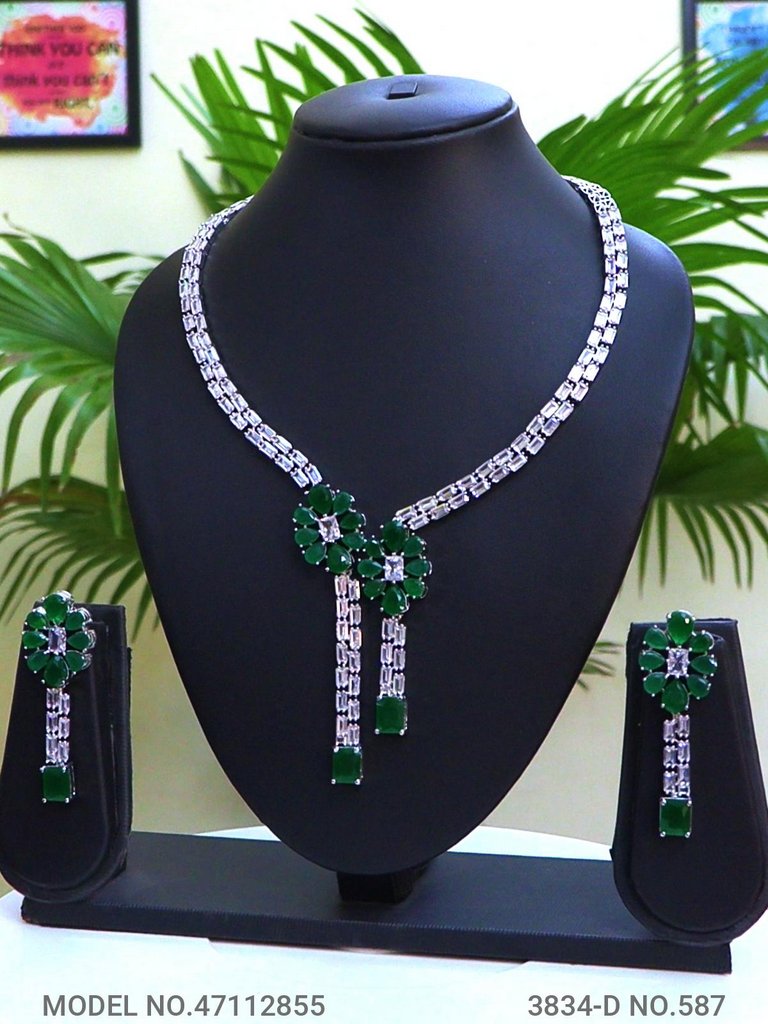 Classic Gift for Her - Amaara World