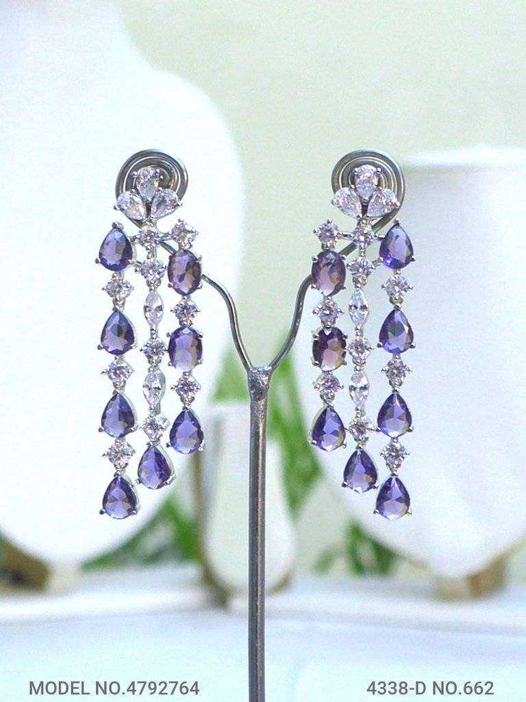 Original Zircon Necklace Set - View 3 - Amaara World