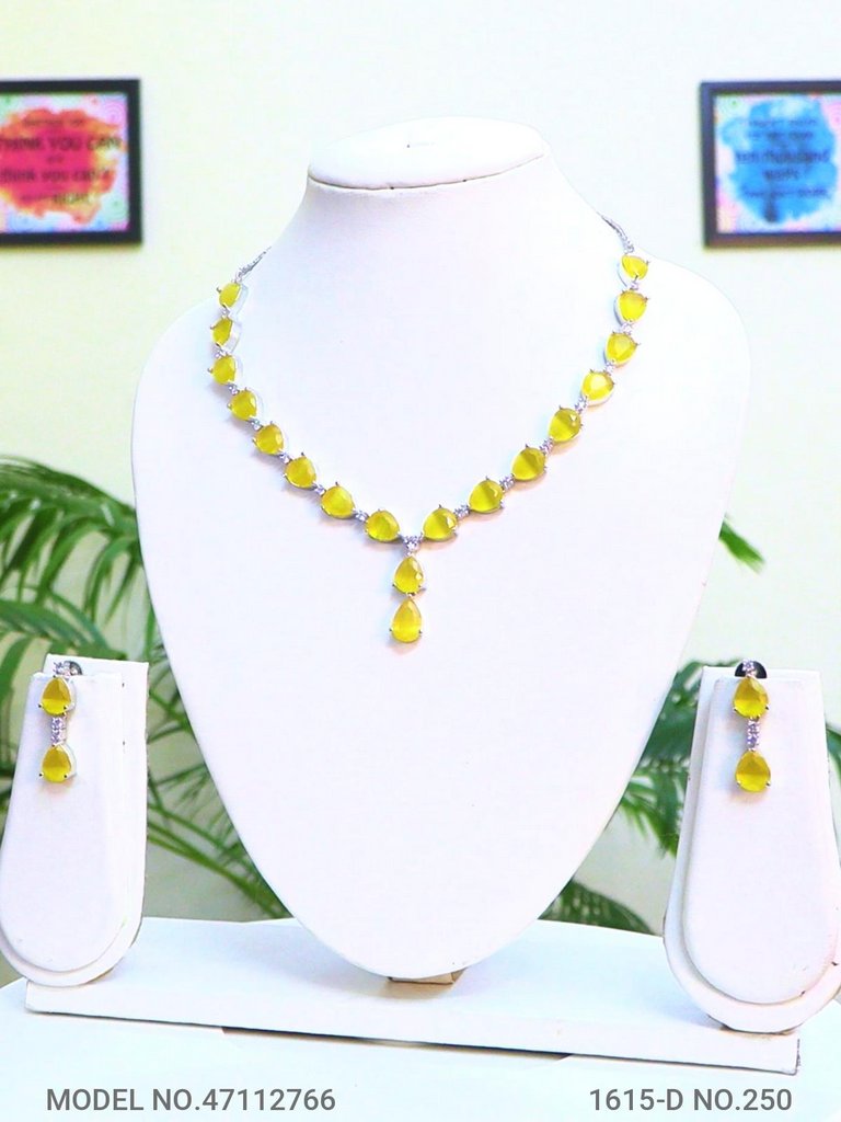 Be Awesome in your next Party ! - Amaara World