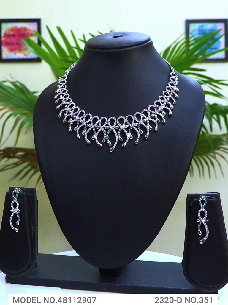 Classic Jewelry Set - Amaara World