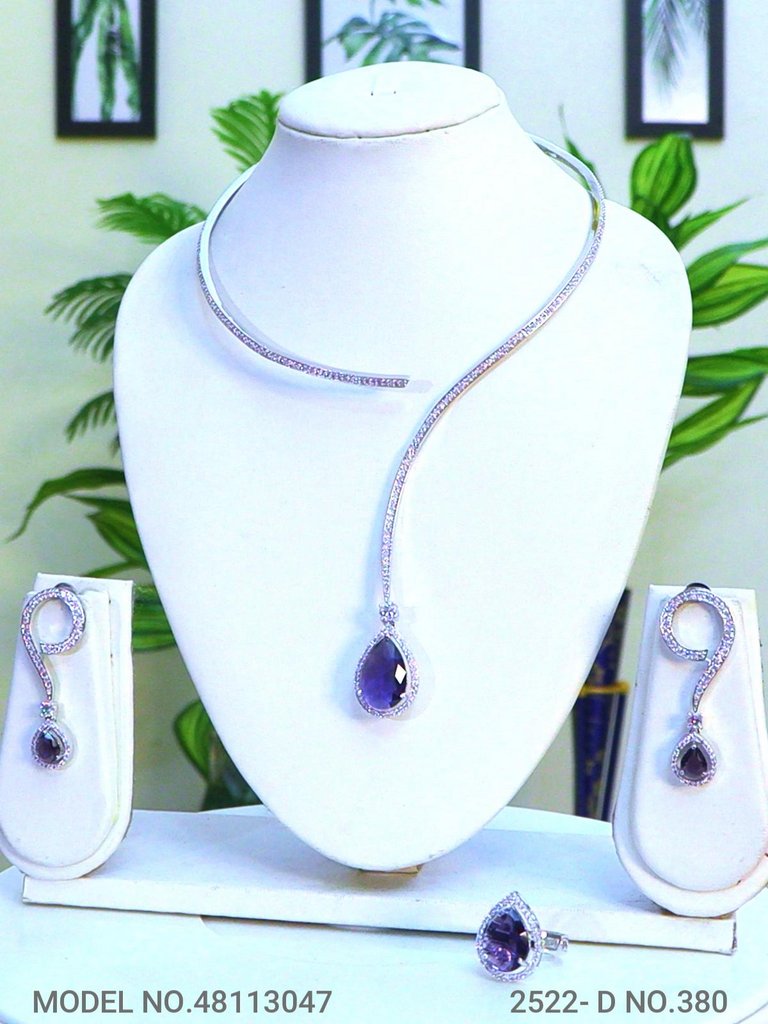 Marriage of Tradition with Trend ! - Amaara World