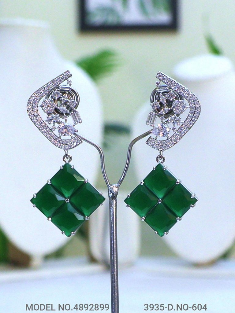Original Cz Traditional Necklace - View 3