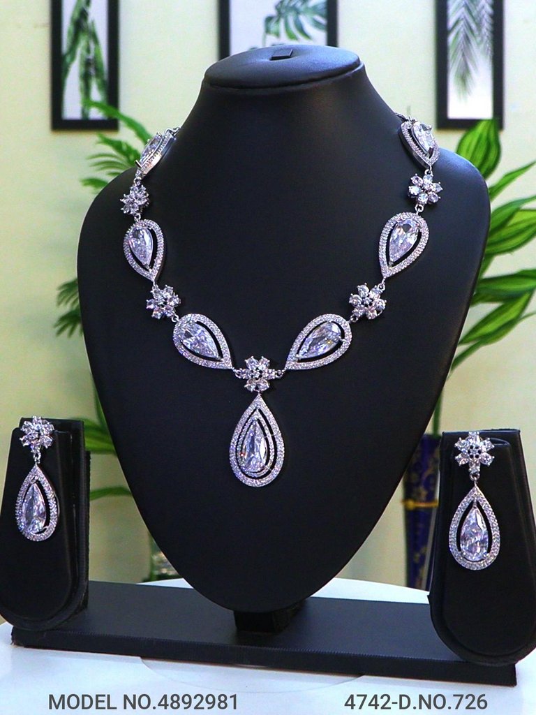 Wholesale Traditional Necklace Set - Amaara World