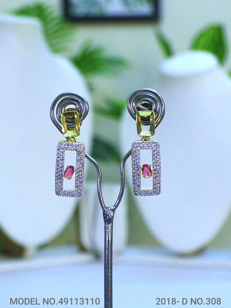 Wedding Jewelry | Light Weight - View 3