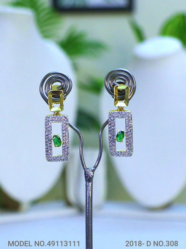 Cz Jewelry Set | Classic Pattern - View 3