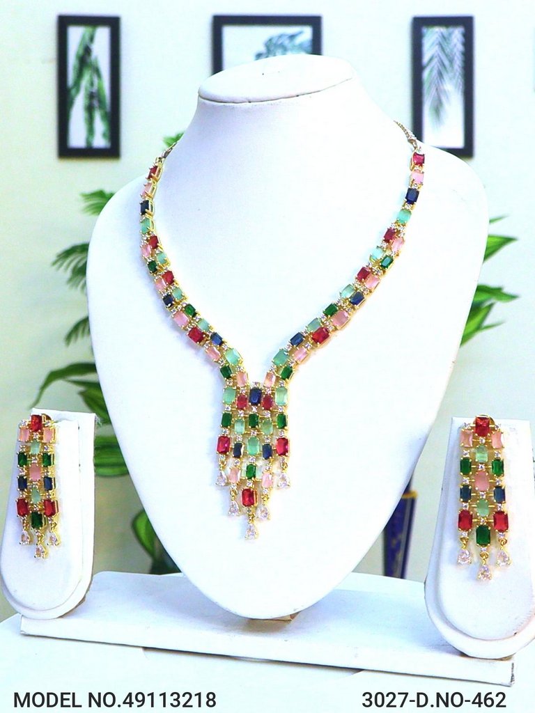 Modern Day Gift to a women - Amaara World