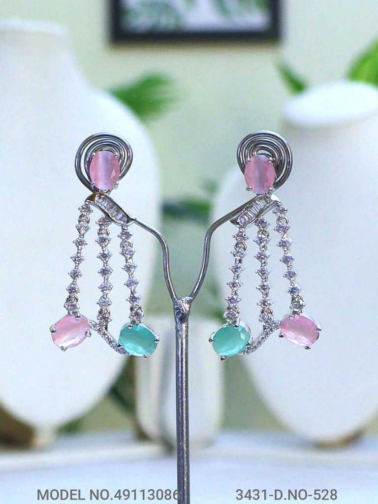 Fine Fashion Jewelry - View 3