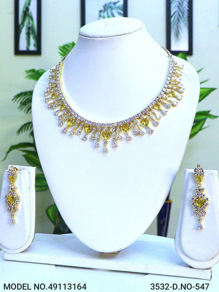 Made in India | Cz Necklace Set - Amaara World