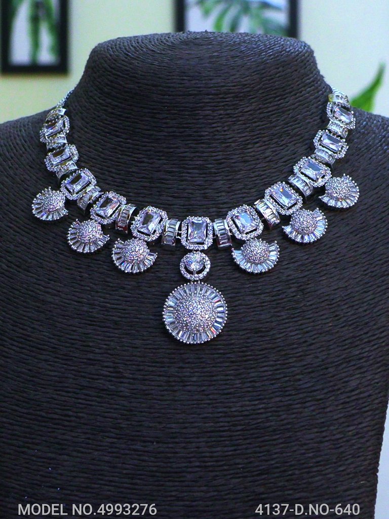 Wedding Gifts for Wedding Parties - View 2