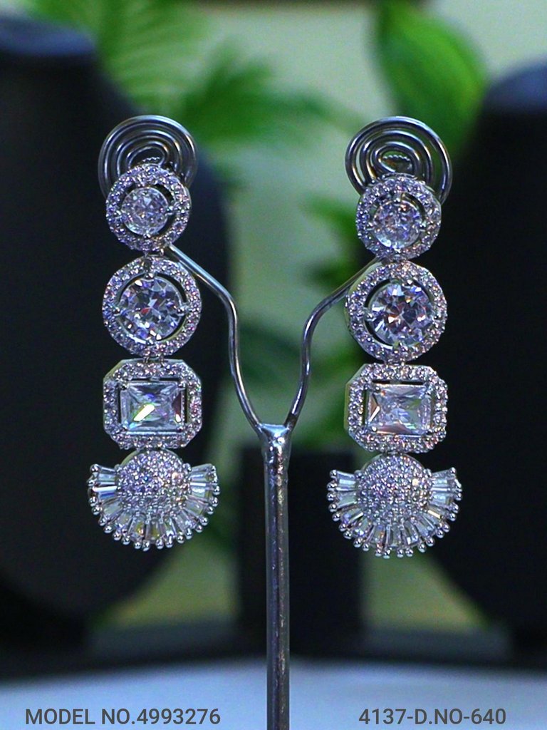 Wedding Gifts for Wedding Parties - View 3