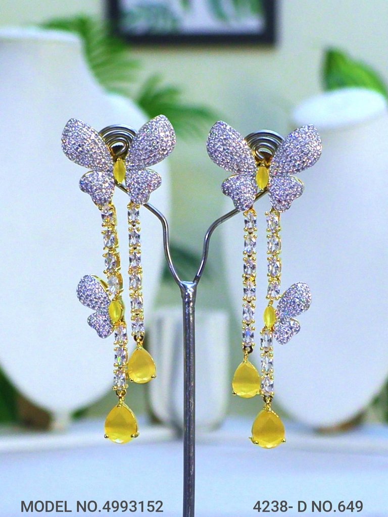 Traditional Cz Jewelry Sets - View 3