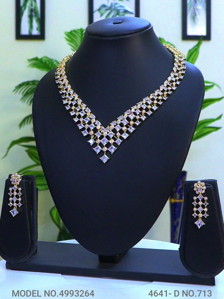 Traditional yet Trendy Design | Ideal for your Parties ! - Style 7 - Amaara World
