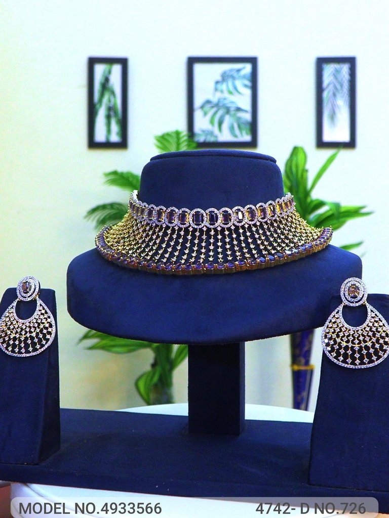 Wedding Jewellery Set for Brides / Gifts / Parties