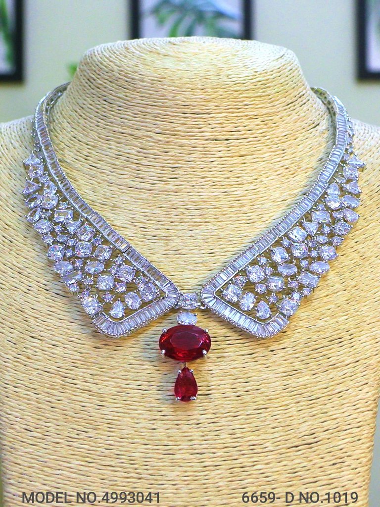 Art Jewelry - View 2
