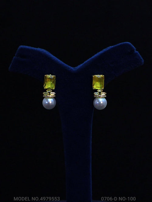 Cubic Zirconia Non-Dangling earrings