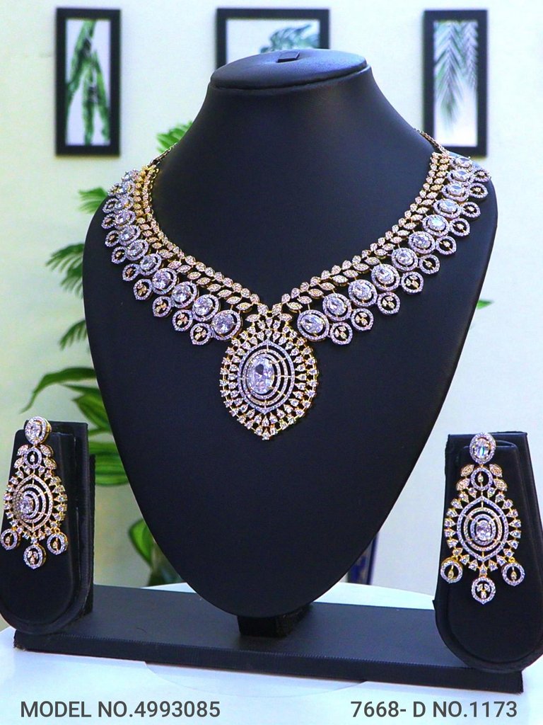 Meet Tradition...meet Perfection ! - Amaara World