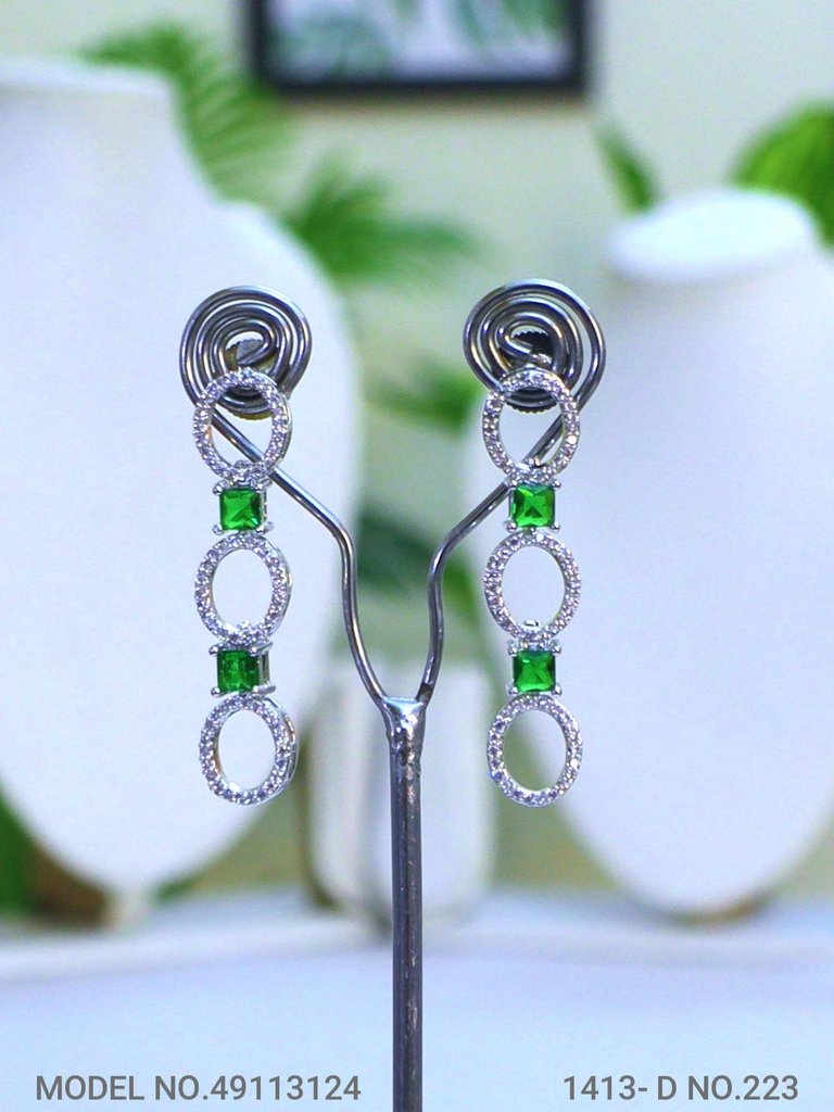 Original Cubic Zircon | Classic Necklace Set - View 3