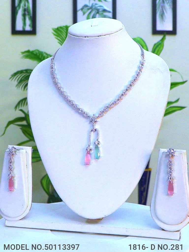 A Classic Cz Set for all Parties - Amaara World