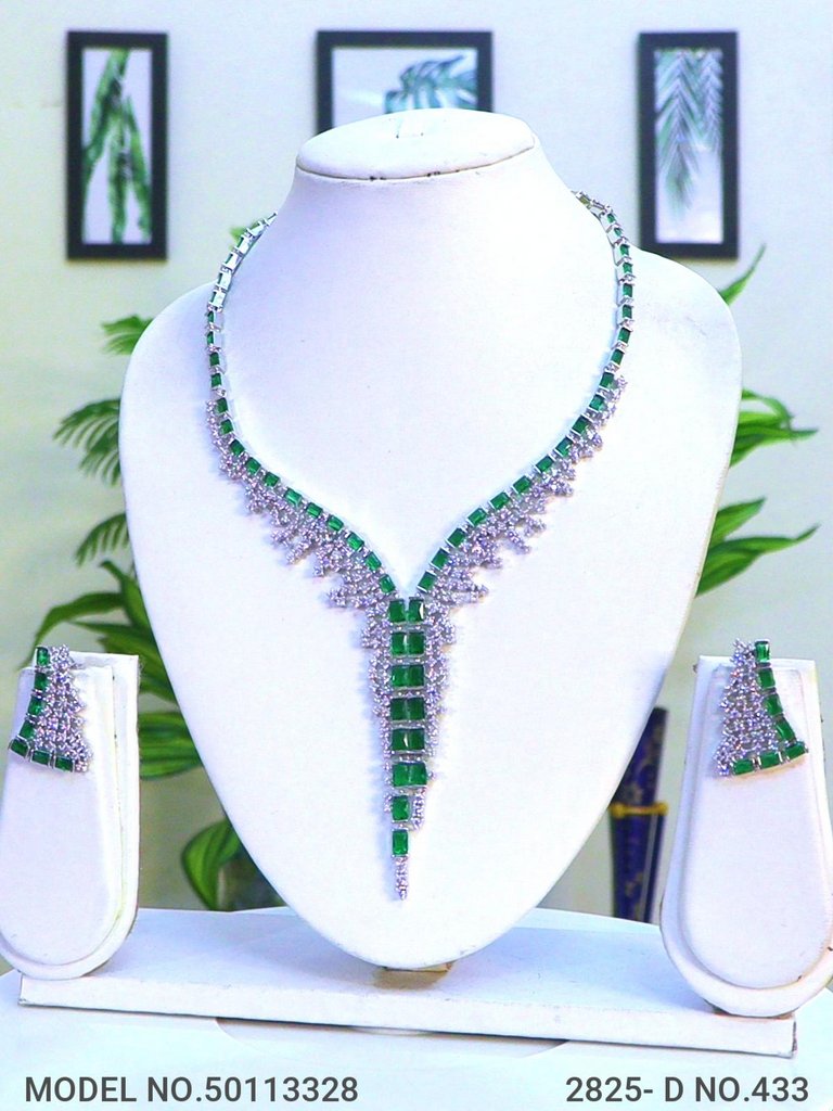 Classic Modern Day Gift Jewelry for Women - Style 3 - Amaara World