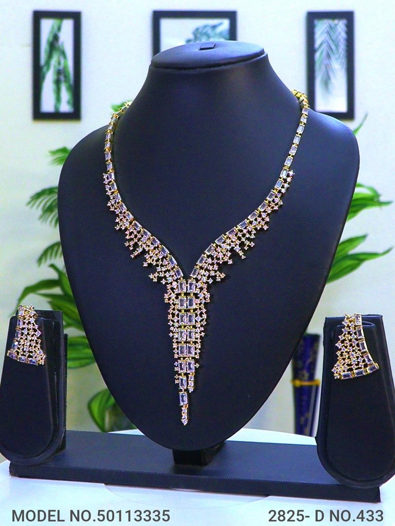 Classic Modern Day Gift Jewelry for Women - Style 7 - Amaara World