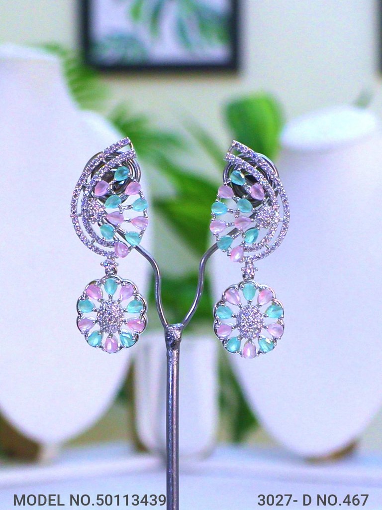 Be a Showstopper in any Party ! - View 3