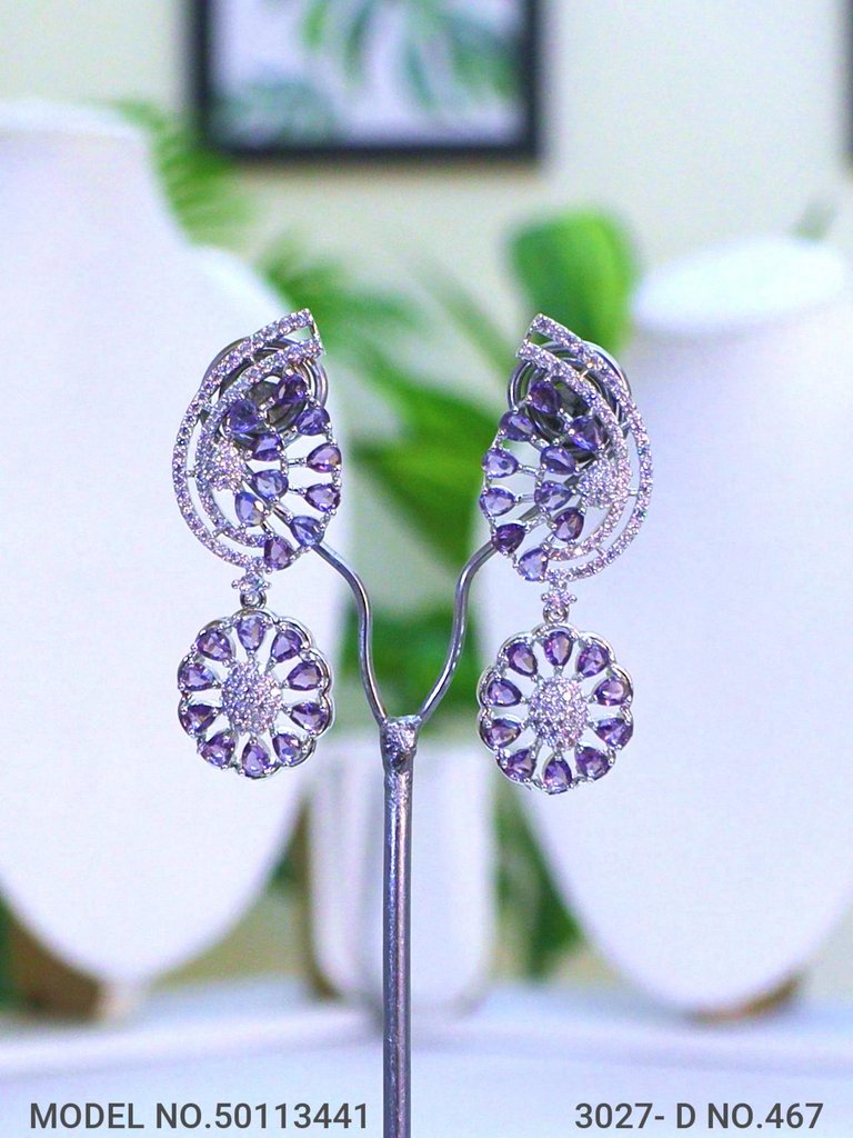 A necklace Set for all Occasions ! - View 3