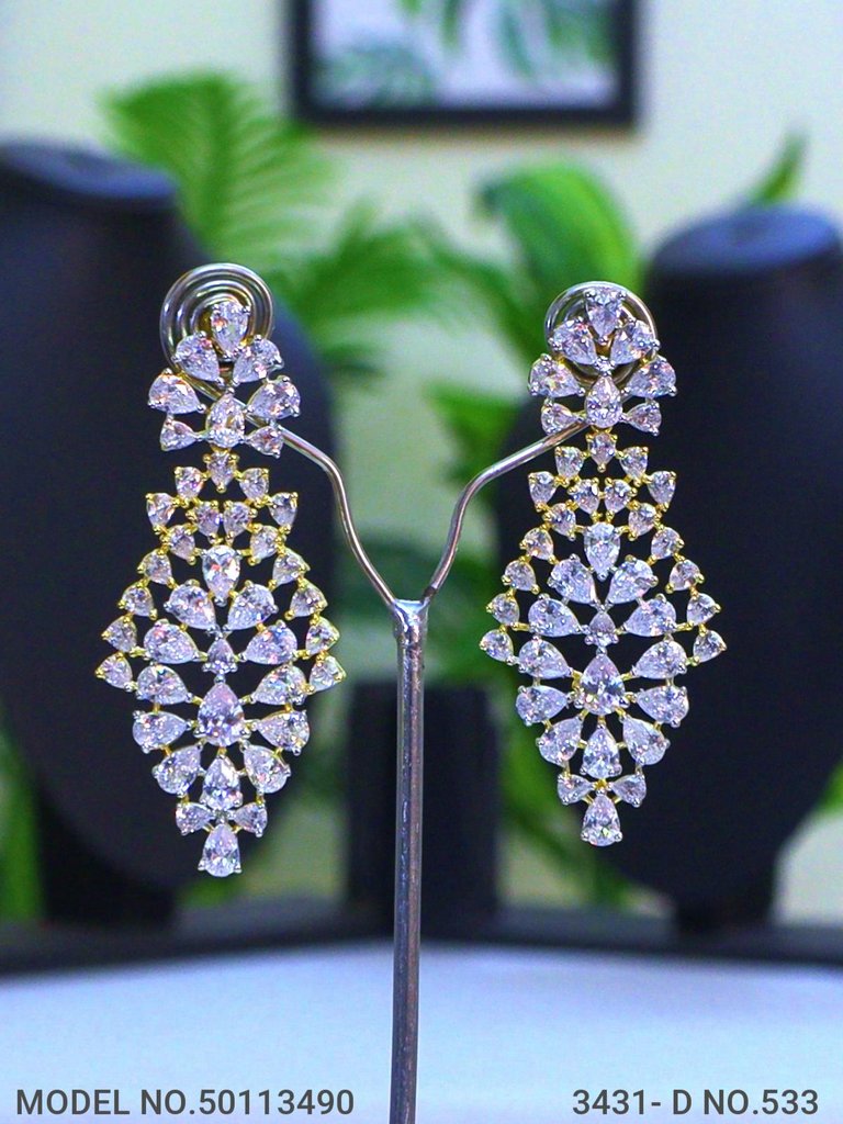 Cz Jewelry Set | Classic Pattern - View 3