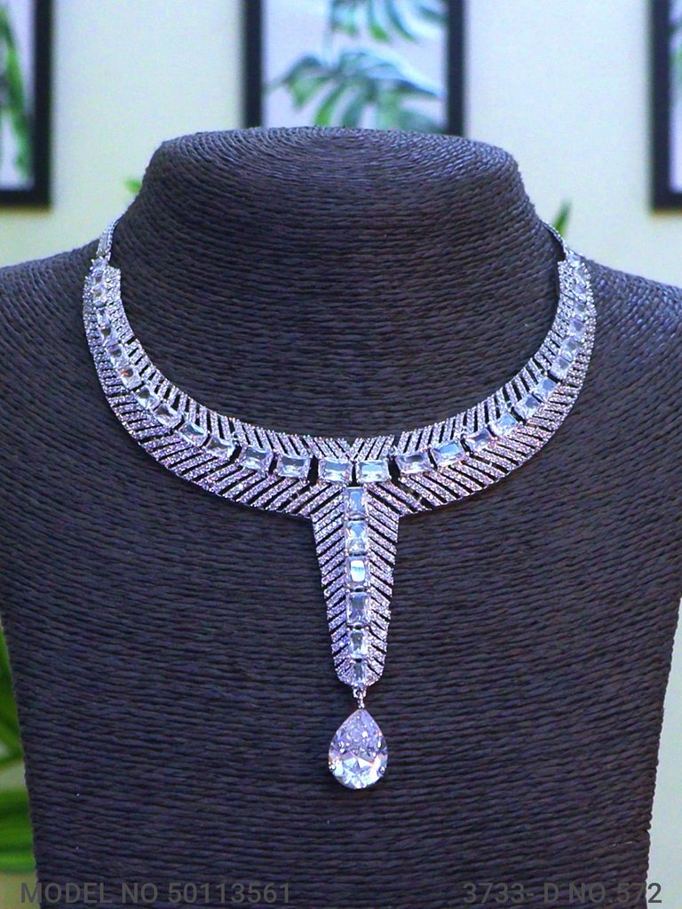 Wedding Jewelry | Light Weight - View 2