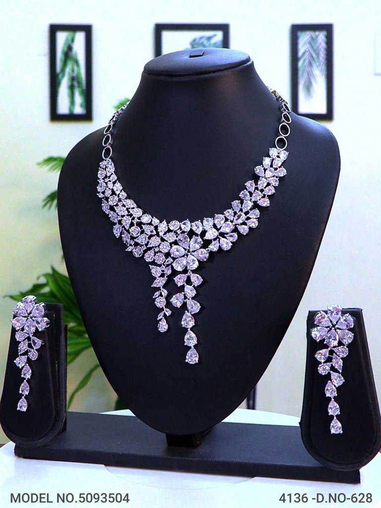 Western Necklace set - Amaara World