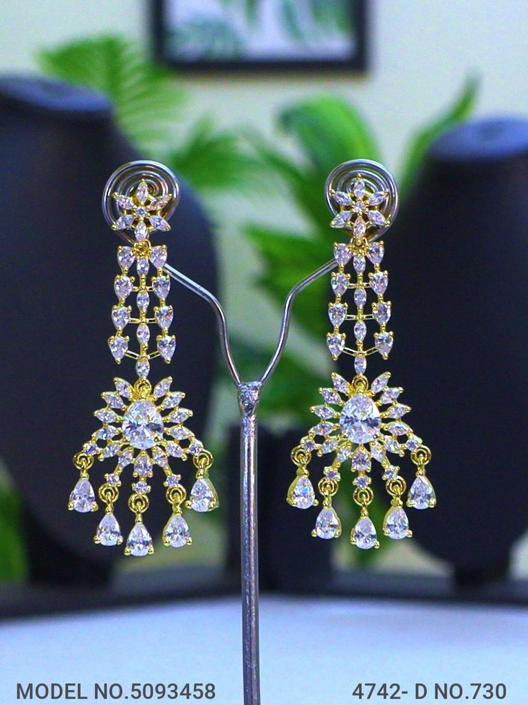 Traditional Jewelry | Available to Wholesale Buyers - View 3