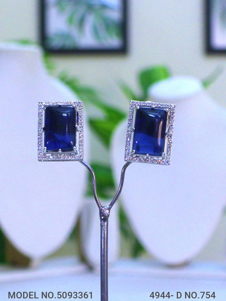 Traditional Cz Jewelry Sets - View 3