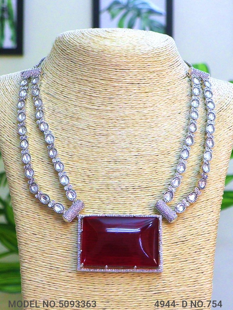 Traditional American Diamond Set - View 2