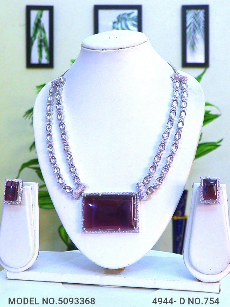 Handmade Traditional Masterpiece Zircon Jewelry Set - Amaara World