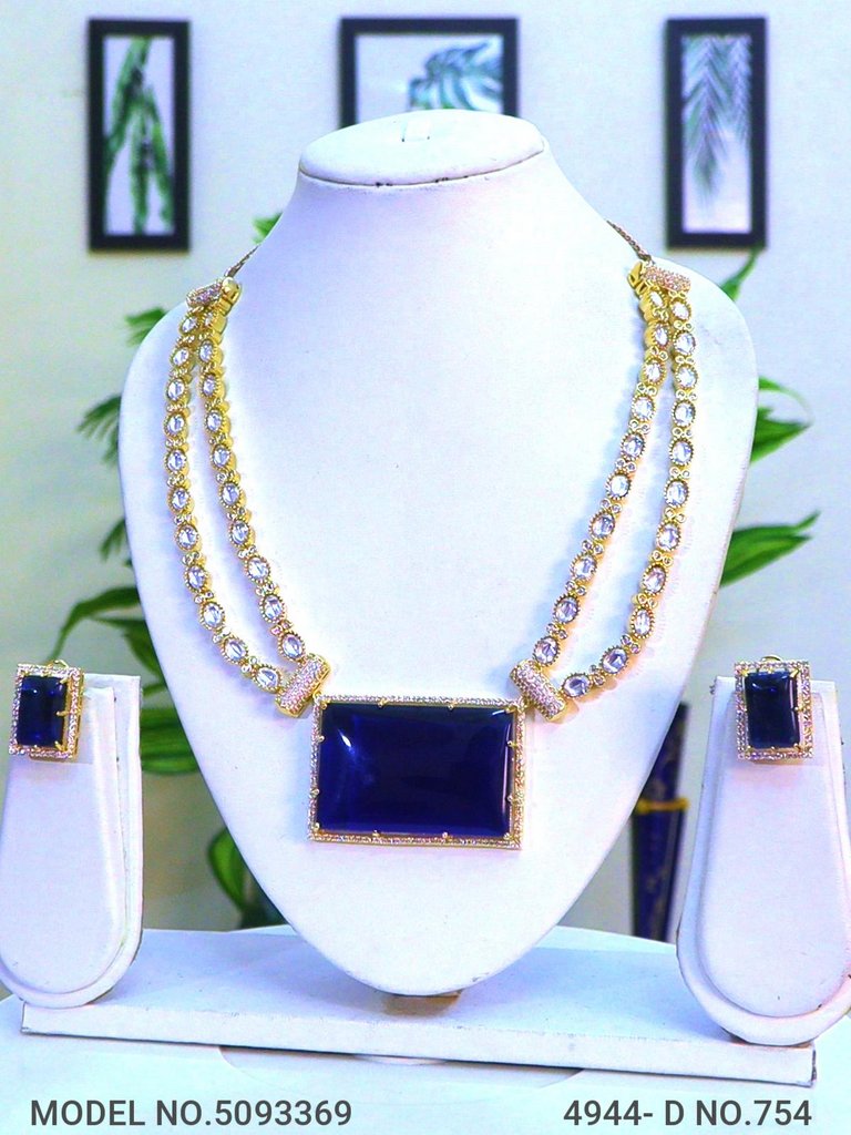 Partywear Jewelry - Amaara World