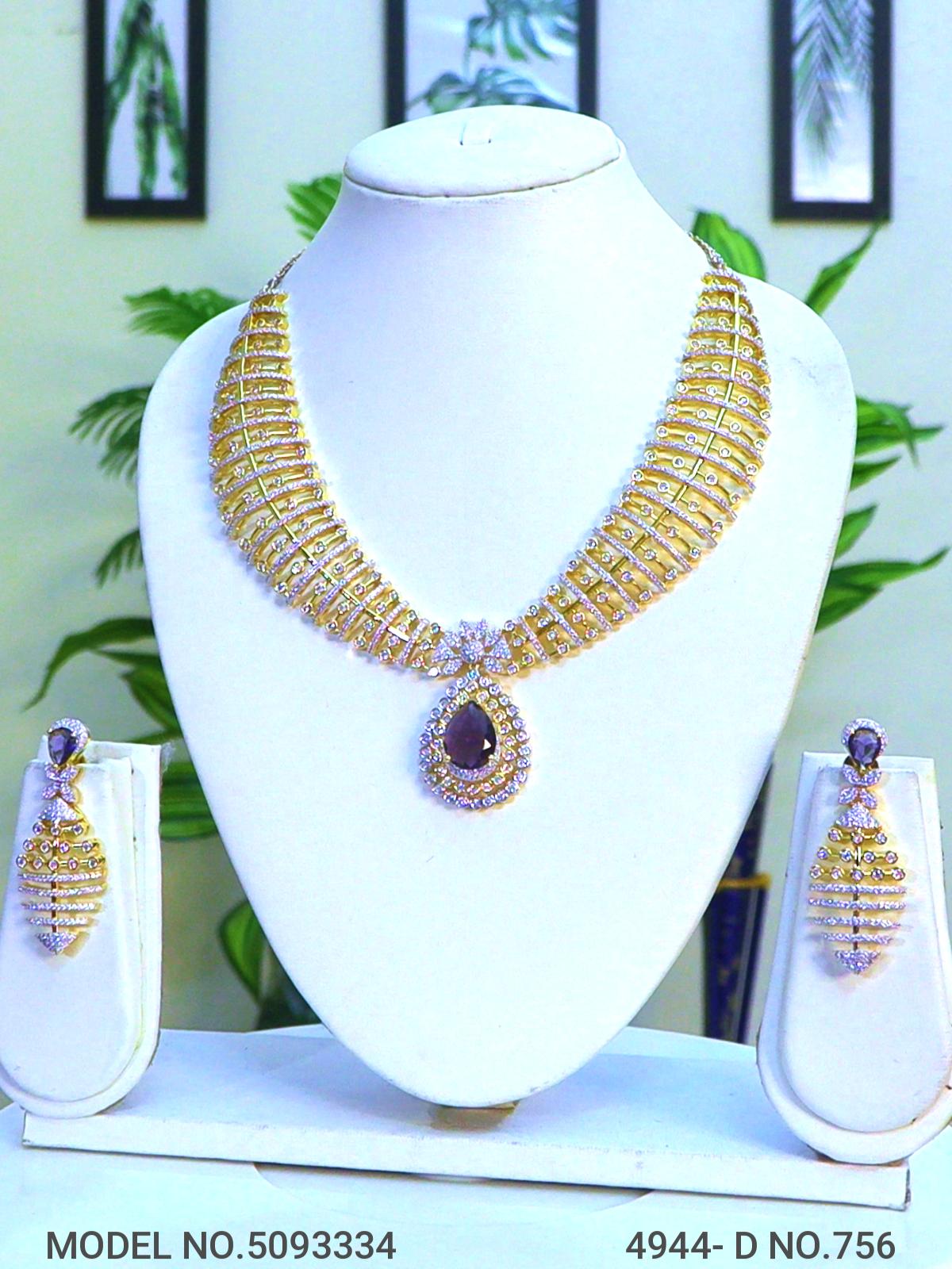 Searching for Wedding Gifts? Stop ! - Amaara World
