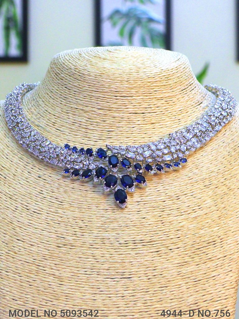 Indian Craftsmanship at its Best ! - View 2