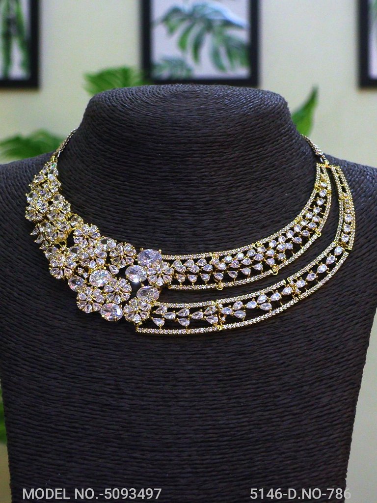 Showstopper Imitation Jewelry Set - View 2