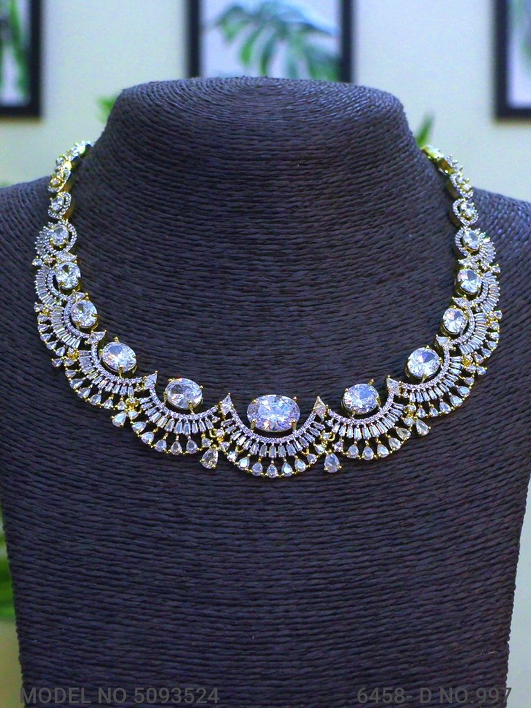 Art Jewelry - View 2